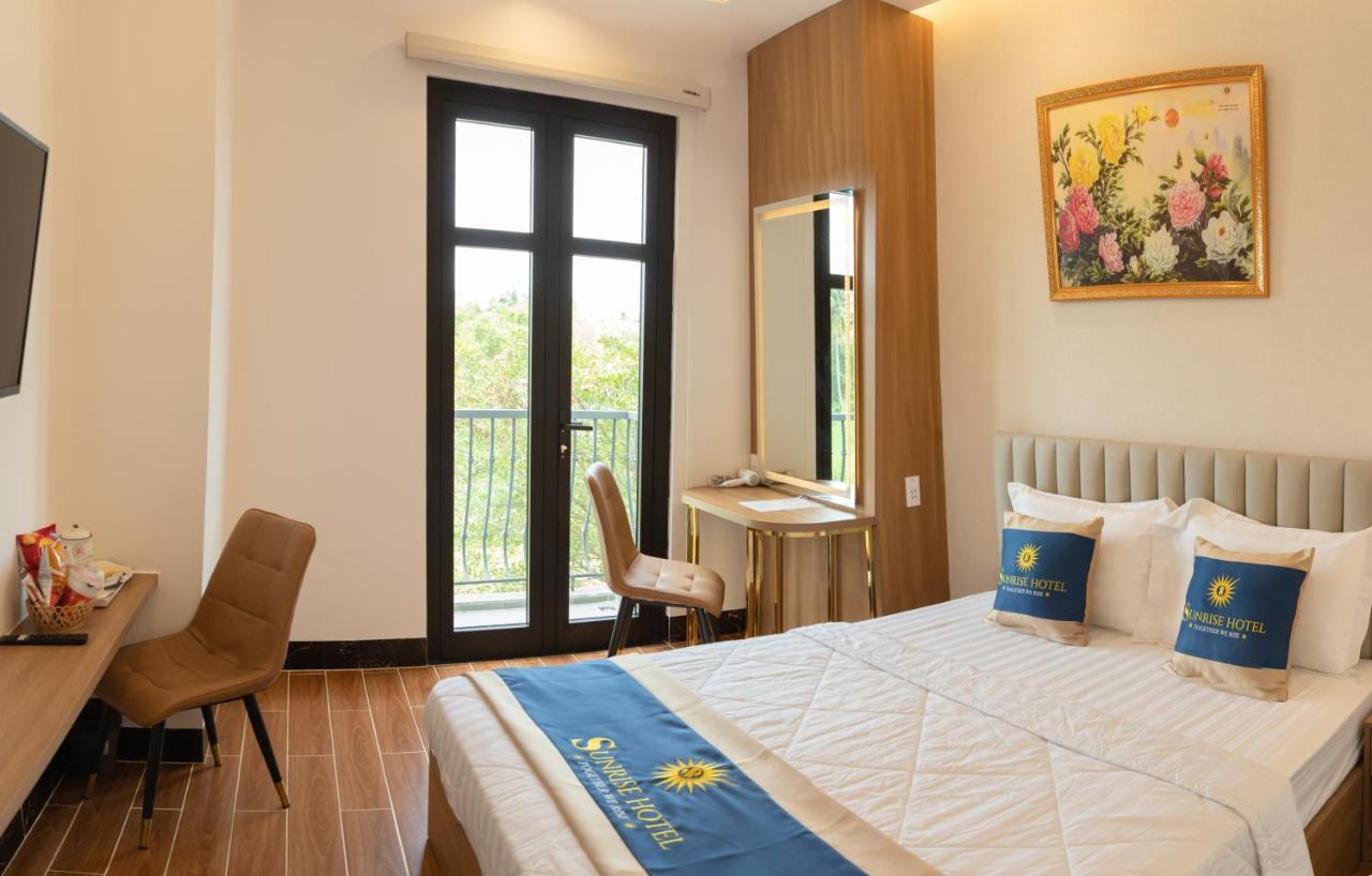 Sunrise Hotel Bac Lieu エクステリア 写真