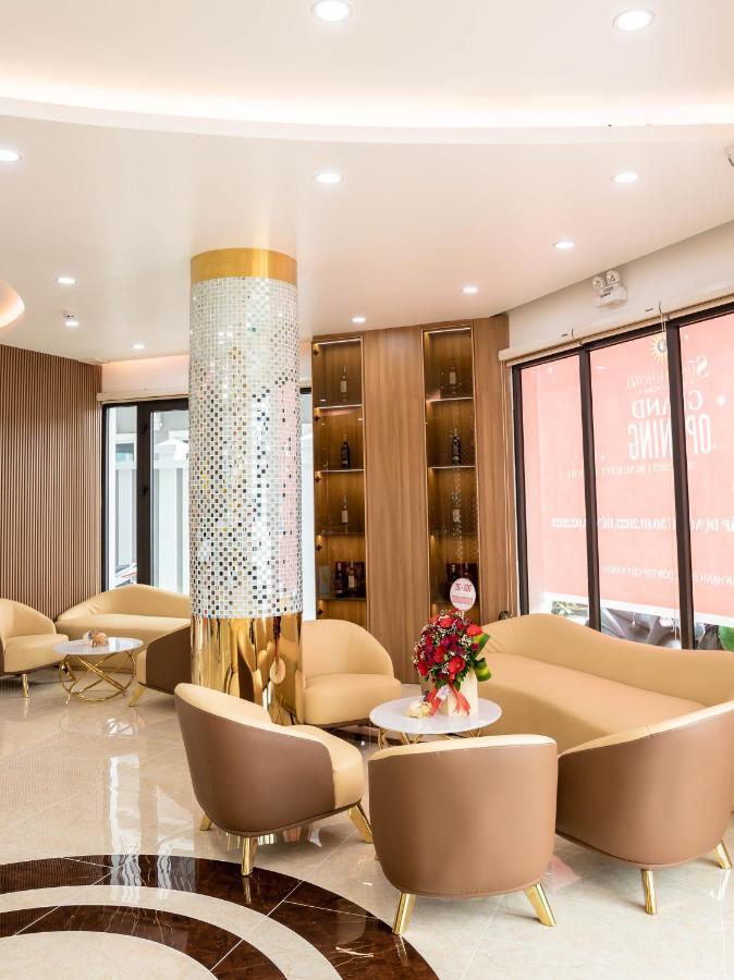Sunrise Hotel Bac Lieu エクステリア 写真