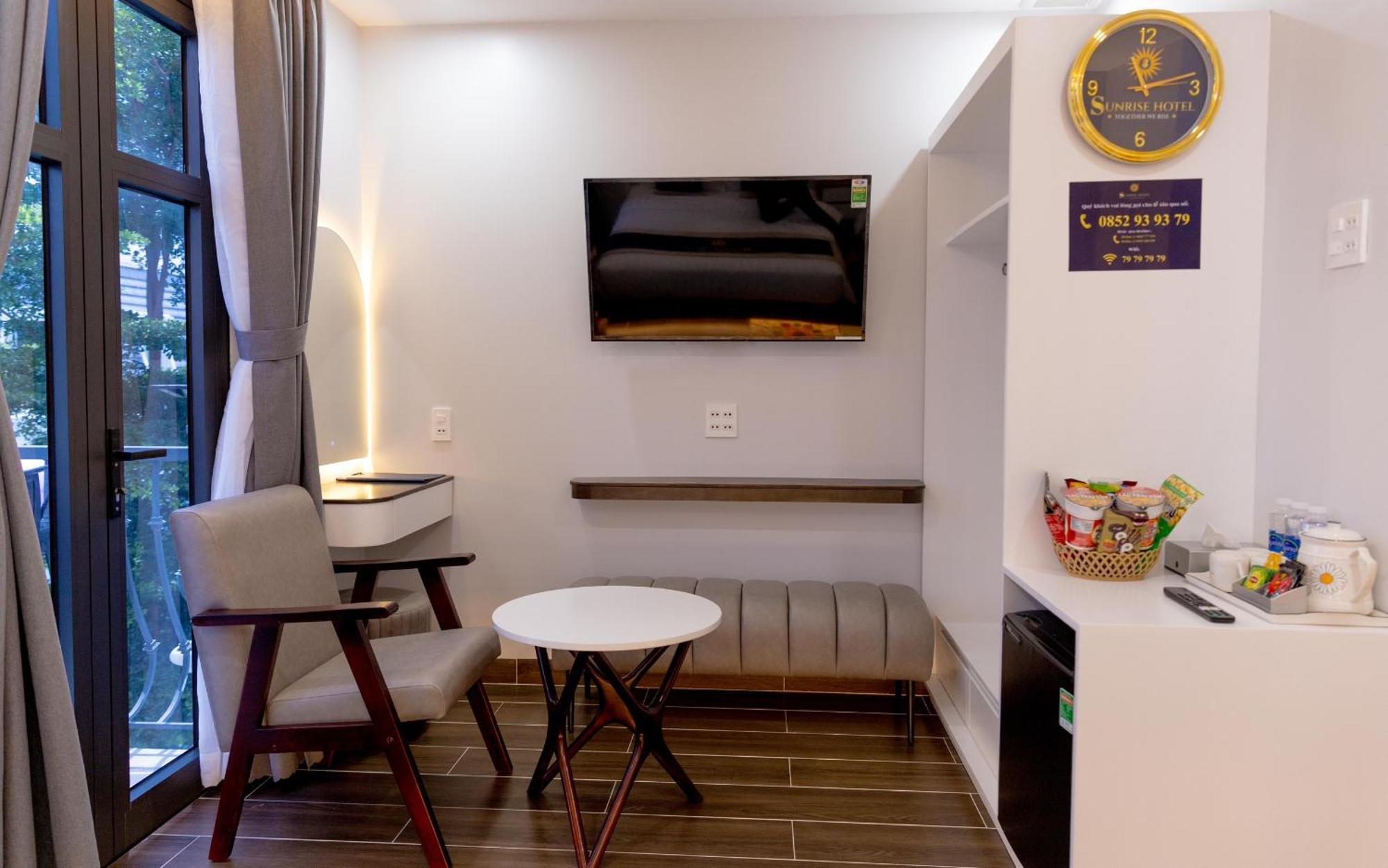Sunrise Hotel Bac Lieu エクステリア 写真